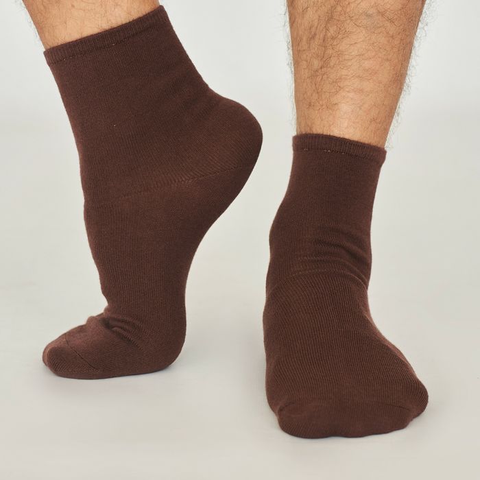 Мужские носки "Классические" с средним паголенком с индийского хлопка, коричневые